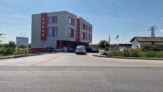 Въоръжен мъж се барикадира в Стара Загора