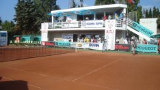 Тенисисти от 15 държави ще участват в турнира за подрастващи "Varna Cup"