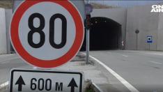 Какви пътни знаци се поставят в България? Пречат или ни помагат?