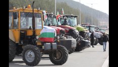 26 земеделски организации продължават протестите