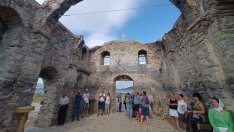 Литургия отново оживи църквата в язовир "Жребчево" (ВИДЕО)