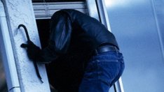 50-годишен краде бяла техника в с. Караманите