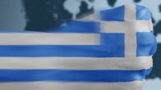 Гърция гледа хората си. Налива над 1 млрд. за помощи – ток, бензин и бедни