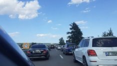 Голямо задръстване близо до Варна заради катастрофа