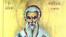 Православната църква чества Св. Фотий