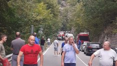 Пътна обстановка: Тежък инцидент блокира пътя край Бачково