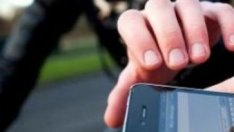 Агресивен крадец се отърва с условна присъда за грабеж във Варна