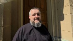 Отец Михал: Около 1000 жители на Варна празнуват днес Великден