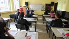 2 варненски училища се включват в програма Училища за пример	