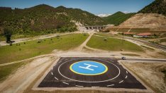 Изградиха хеликоптерна площадка до новия тунел “Железница” на АМ “Струма”