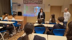 Запознаха седмокласниците ОУ „Цар Симеон I“ във Варна с рисковете от наркотиците