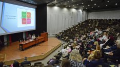 Работна среща с директорите на детски градини се проведе в Община Варна