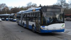 Градските автобуси във Варна с по-малко изминати км заради пандемията