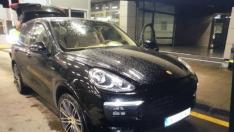 Двама опитаха да минат границата с крадено "Порше"