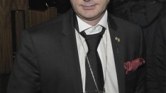 Бит ли е Денди? Солидно почерпен, падал по улицата, паднал и в дома си!