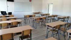 2500 пенсионери спасяват новата учебна година