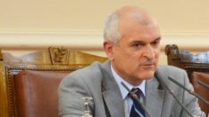 Димитър Главчев подаде оставка като председател на НС