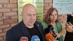 Повдигнаха обвинение на 14-годишен младеж за убийството на майка му