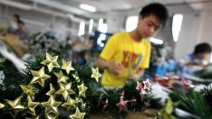 Внимавайте с коледна украса! Пробутват ни опасна и токсична стока