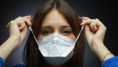 Хотели за карантинирани ще заместват полевите болници