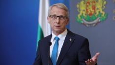 Денков завежда дело заради твърденията, че има облаги от „Лукойл“