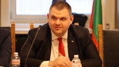 Пеевски: Няма тема Доган-Пеевски, има тема Пеевски и дерибеите