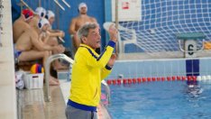 Победа и загуба за „Комодор” в елита