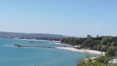 Силен старт на летния туристически сезон във Варна