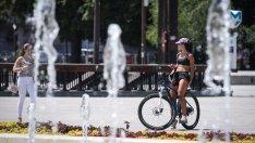 Бъдете внимателни: Оранжев код за горещо време за цялата страна