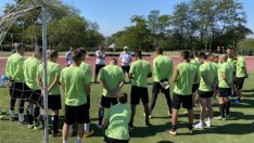 Черно море спешно търси футболисти