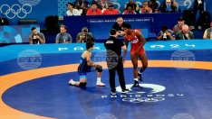 Загуба за боркинята Юлияна Янева в Париж