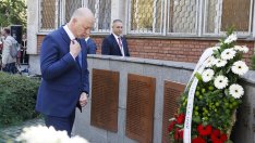 Желязков отговори на опозицията за вота: Живеем в паралелни реалности