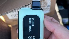 Младежи си докарват до 300 лв. дневно от търговия с вейпове