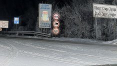 Обилен снеговалеж на прохода "Шипка" и на Републиката