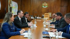 Вътрешният и спортният министър обсъдиха мерки за борба с футболното хулиганство