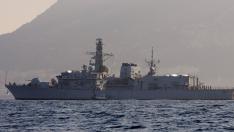  Екскадрен миноносец и фрегата от Великобритания влизат в Черно море