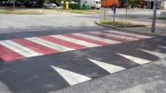 Обновяват пешеходните пътеки около училищата преди първия учебен ден