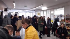 Община Варна изпрати свои служители да помагат в Центъра за бежанци