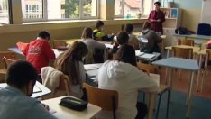 Как се пише "не знам"? През 19-и век над 80% от българите са неграмотни, а днес?