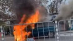 Кола горя на бул. "Трети март" във Варна