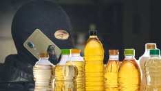 Заловиха трима българи да крадат...олио във Великобритания