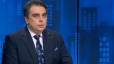 Асен Василев вбеси учителите с изказване за външния им вид