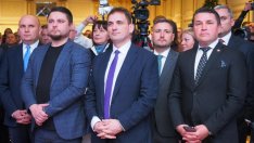 АПС обърна гръб на Борисов: Хората на Доган ще подкрепят вота на недоверие срещу правителството