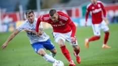 "Спартак" Вн загуби от лидера