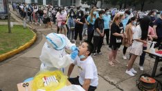 В Китай се засилва недоволството срещу ковид ограниченията