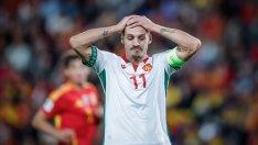 България се размина само с 0:4 от Испания