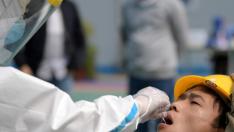 Първи смъртен случай от COVID, от 8 месеца насам, регистрираха в Китай