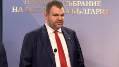 Пеевски и Добрев дадоха "Лукойл" на прокуратурата за незаконен износ на горива