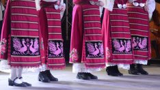 Над 300 млади танцьори и певци идват във Варна за фолклорния фестивал “Цветно ми е”