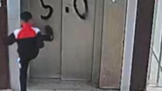 Младежи разбиха с ритници асансьора на пасарелка в "Аспарухово"